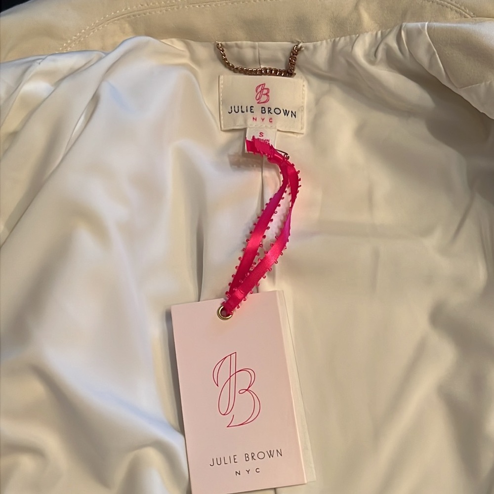 Julie Brown “Violetta” winter white crepe double breasted tuxedo jacket-NWT - Picture 12 of 13